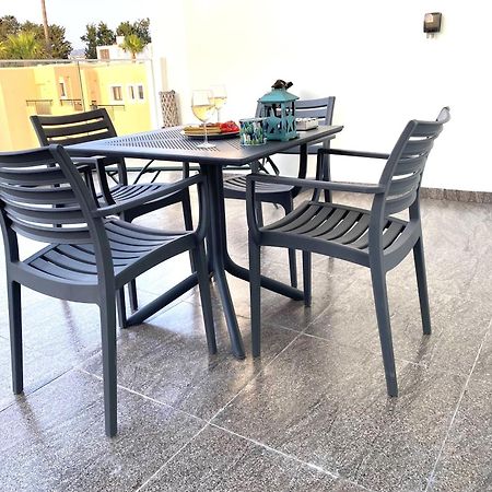 Ev Zin - Modern, Cozy, 1 Bed, Pool, 2 Balconies, A105 Apartment Paphos Luaran gambar